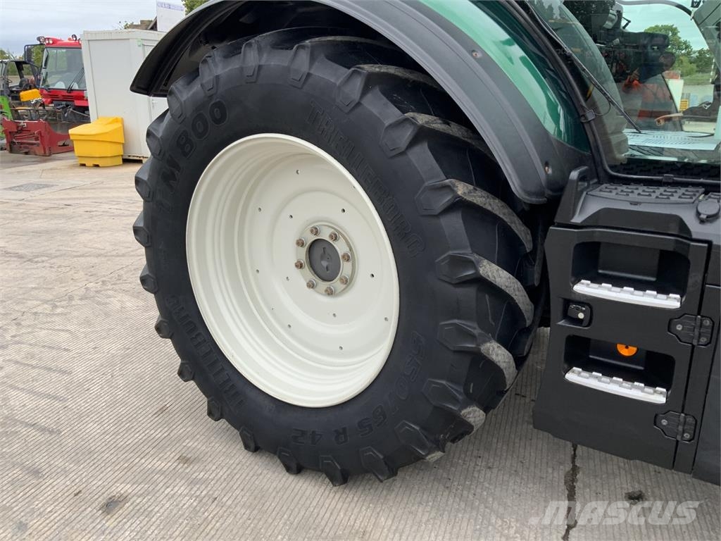 Valtra T214 Versu Tractor (ST26880) Agriculture - Others