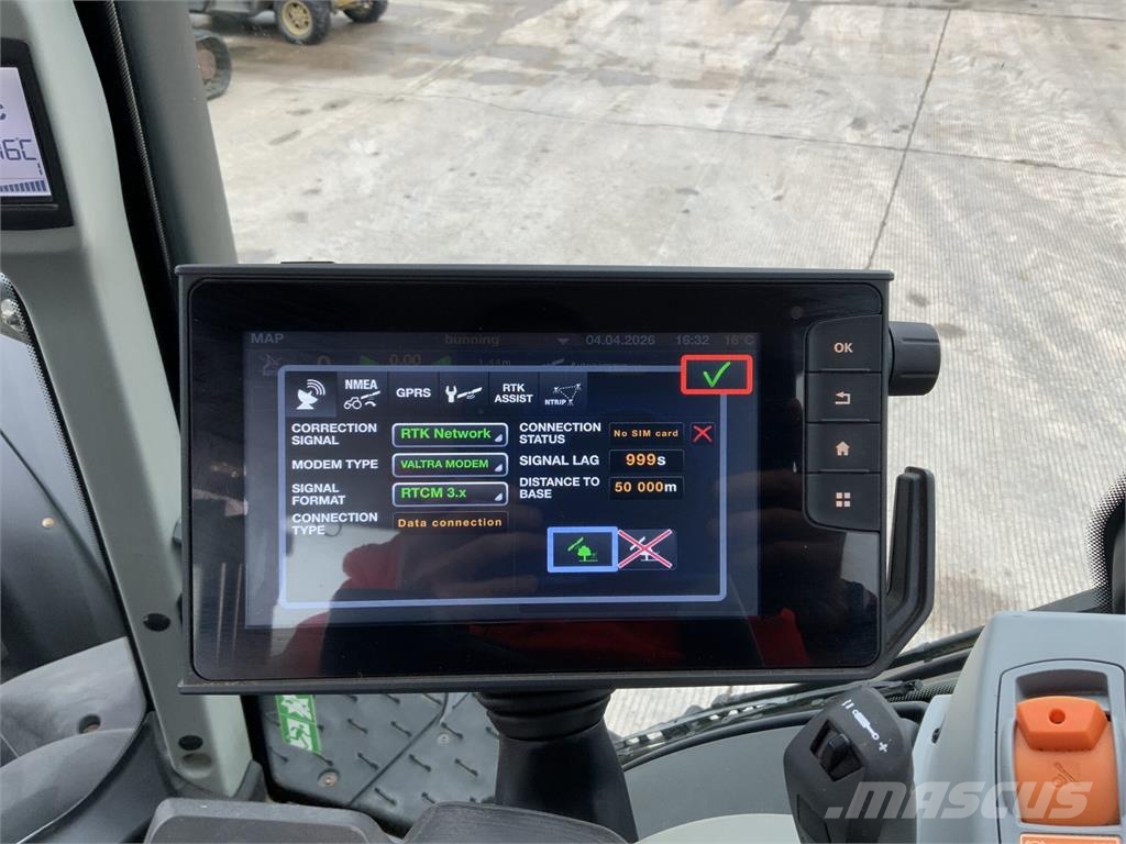 Valtra T214 Versu Tractor (ST26880) Agriculture - Others