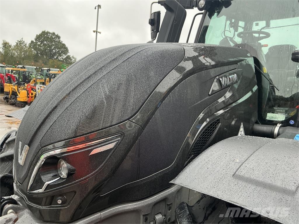 Valtra T234 Direct Unlimited Twin Track Reverse Drive Tra Tractors