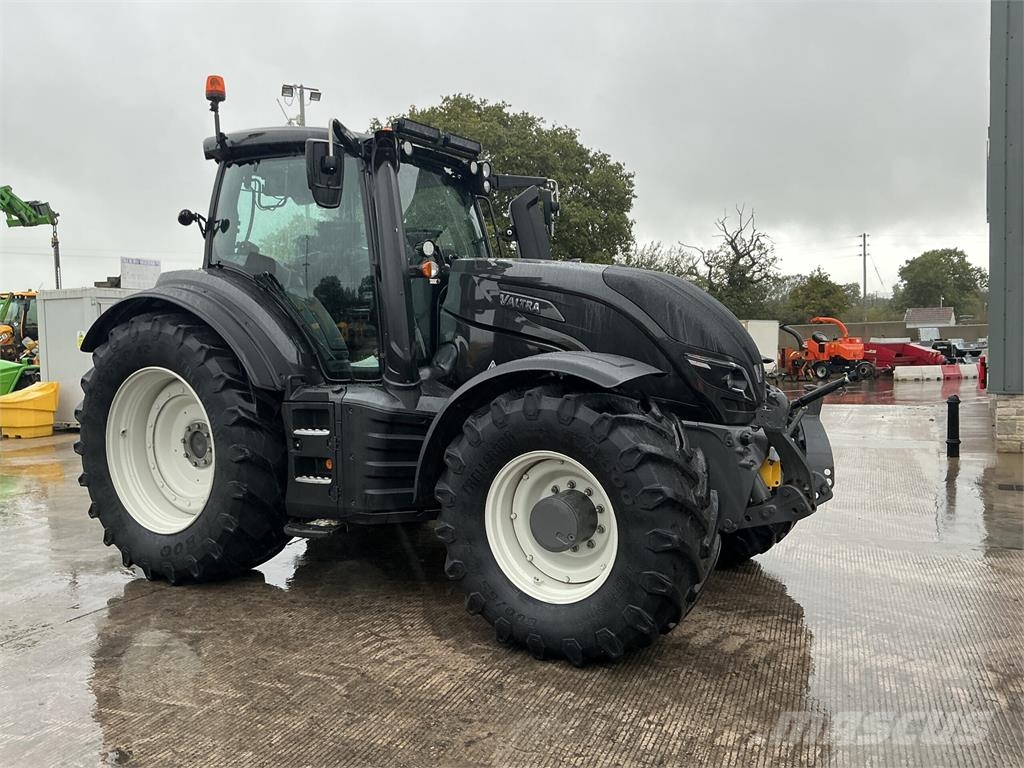 Valtra T234 Direct Unlimited Twin Track Reverse Drive Tra Tractors