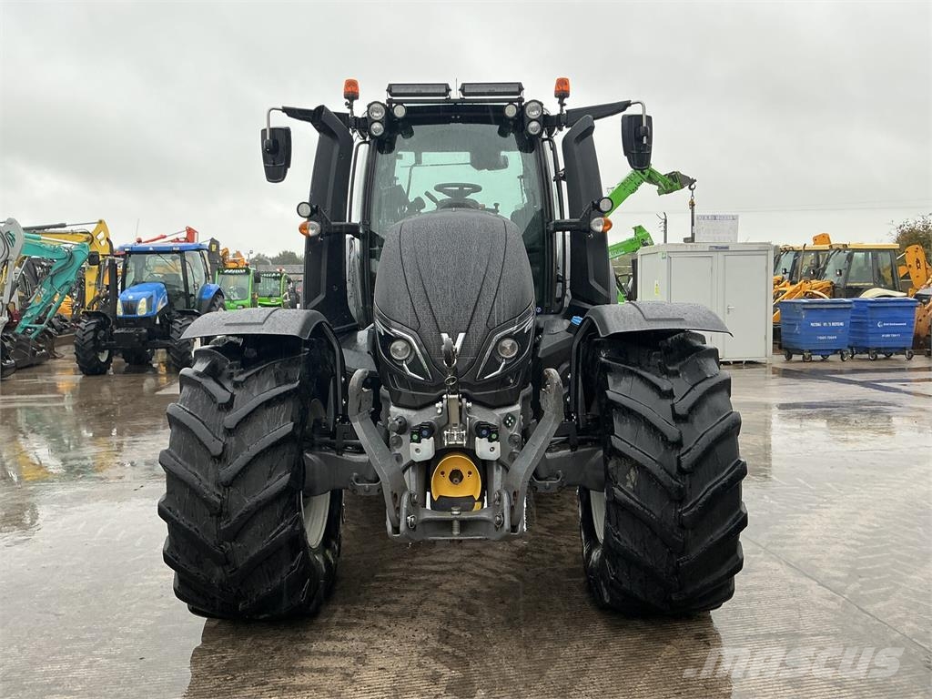 Valtra T234 Direct Unlimited Twin Track Reverse Drive Tra Tractors