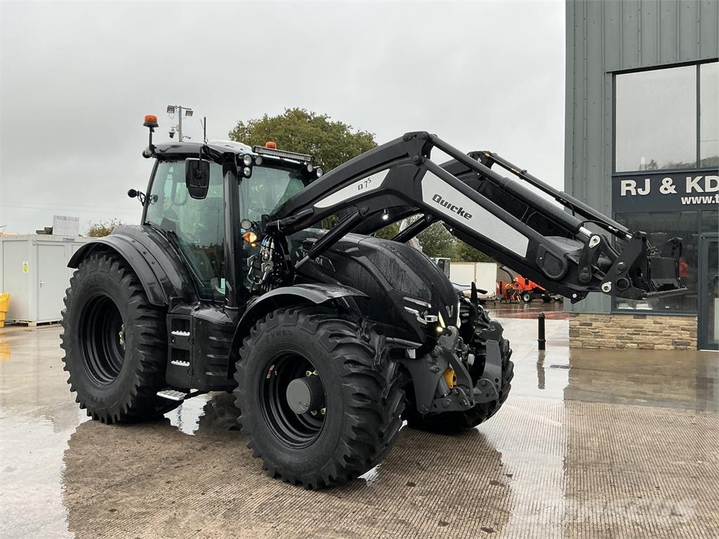 Valtra T235V Unlimited Tractor (ST27992) Tractors