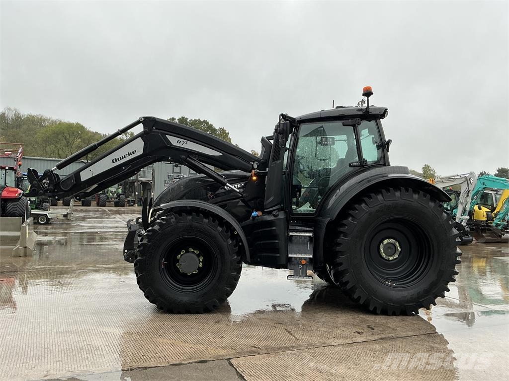 Valtra T235V Unlimited Tractor (ST27992) Tractors