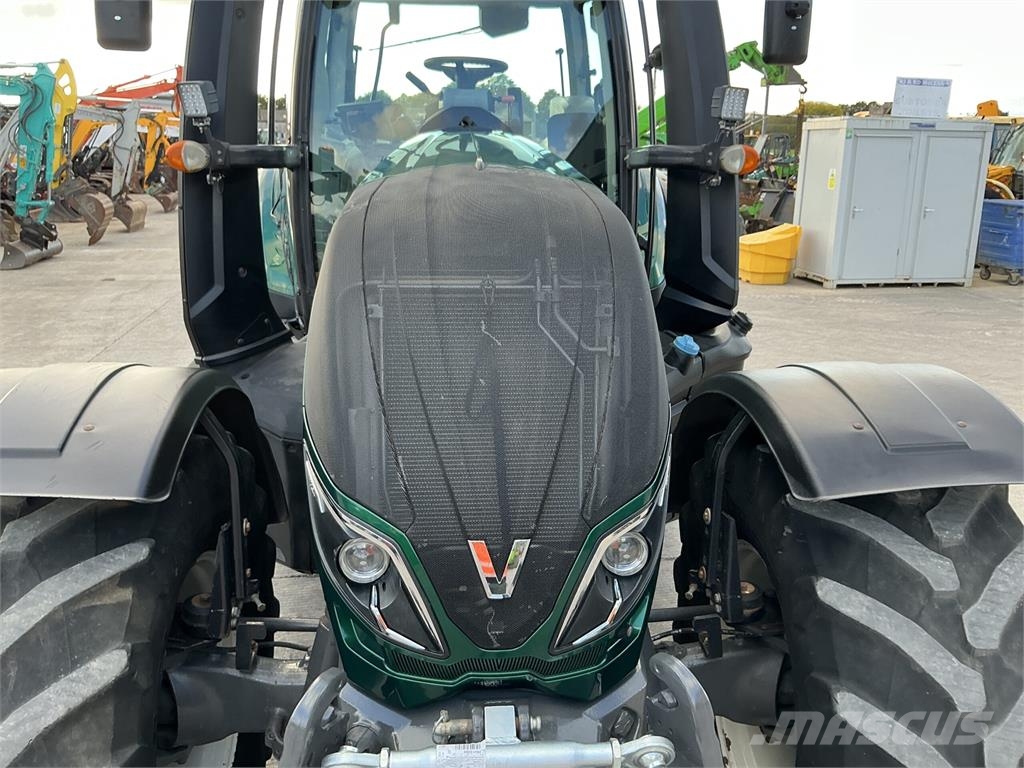 Valtra T254 Versu Tractor (ST26250) Traktorer