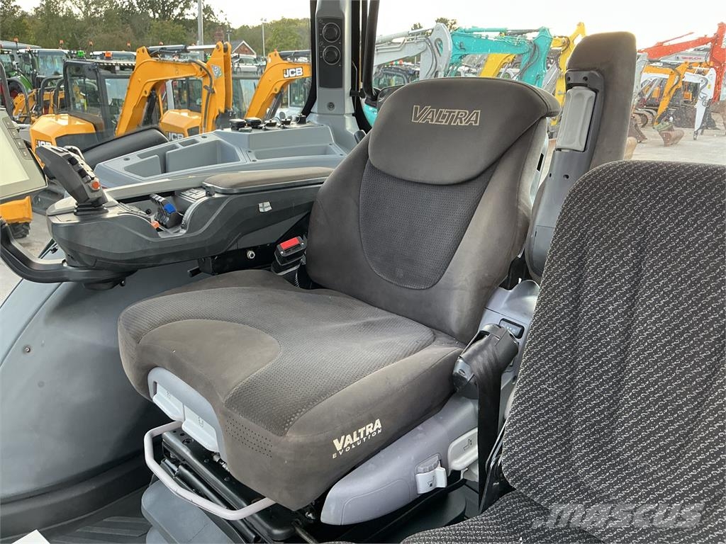 Valtra T254 Versu Tractor (ST26250) Traktorer