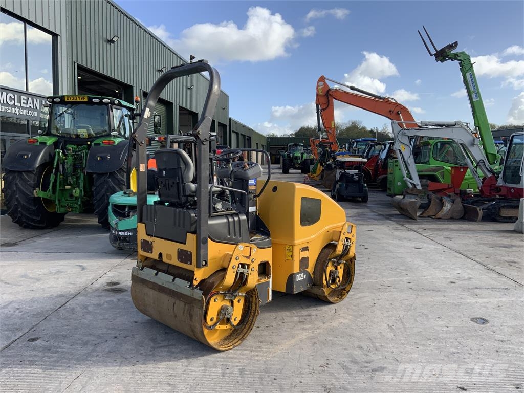 Volvo DD25 W Roller (ST27882) معدات البناء - غير ذلك