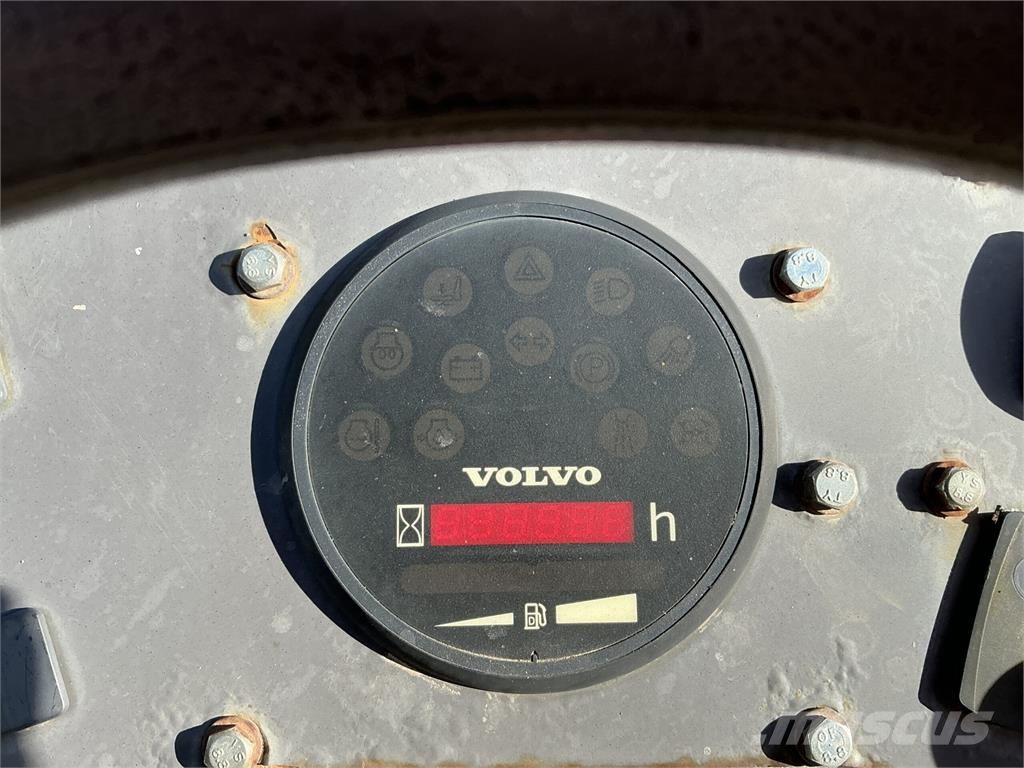 Volvo DD25W Roller (ST27880) Építőipar - Egyebek