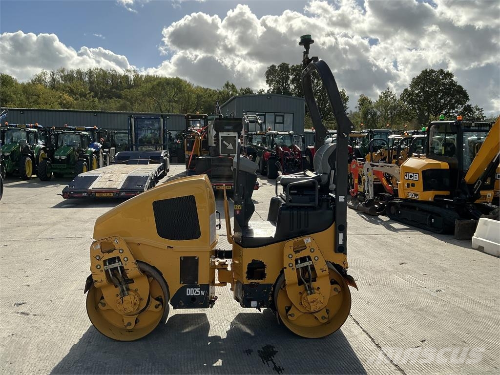 Volvo DD25W Roller (ST27880) Építőipar - Egyebek