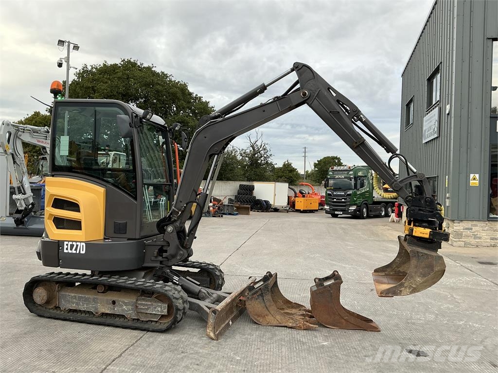 Volvo ECR27D C/W Engocon Tiltrotator Digger (ST27823) Bandgrävare