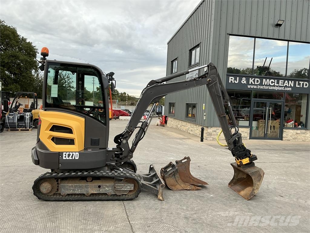 Volvo ECR27D C/W Engocon Tiltrotator Digger (ST27823) Bandgrävare