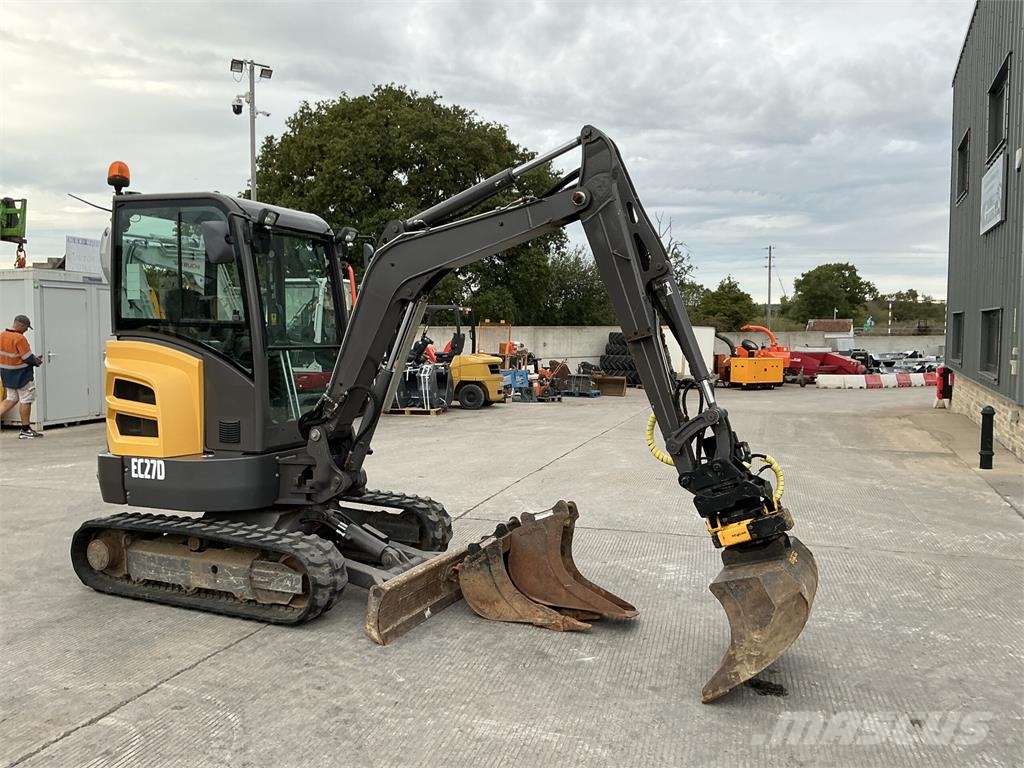 Volvo ECR27D C/W Engocon Tiltrotator Digger (ST27823) Bandgrävare