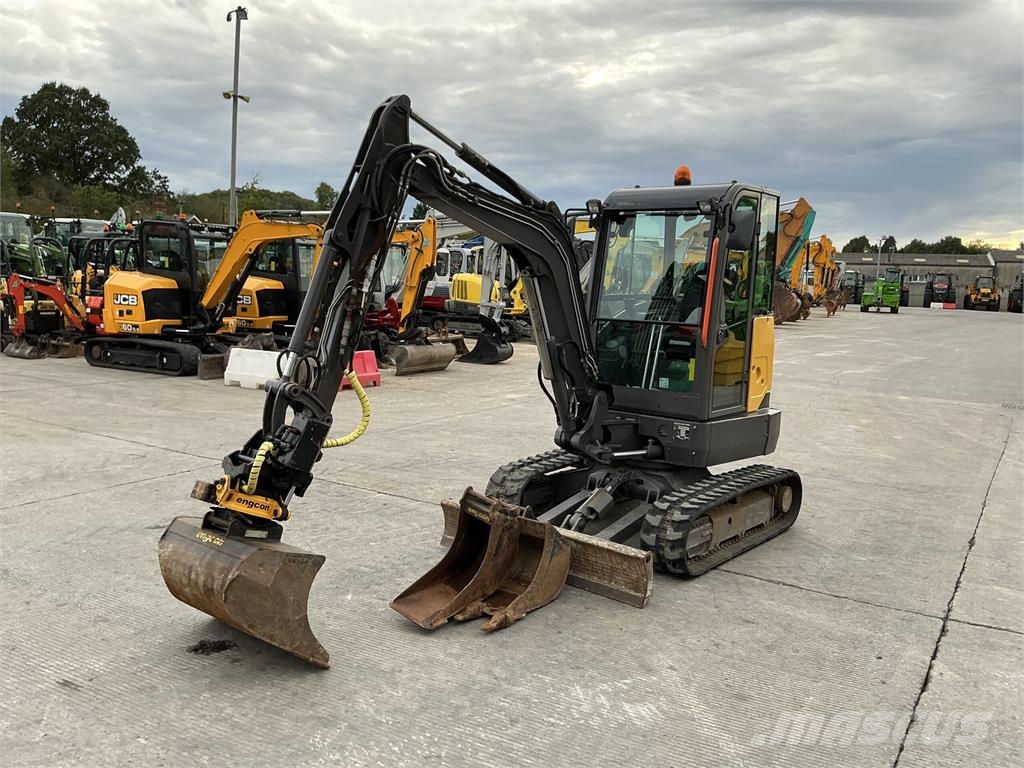 Volvo ECR27D C/W Engocon Tiltrotator Digger (ST27823) Bandgrävare