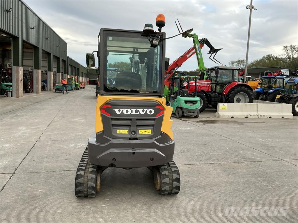 Volvo ECR27D C/W Engocon Tiltrotator Digger (ST27823) Bandgrävare