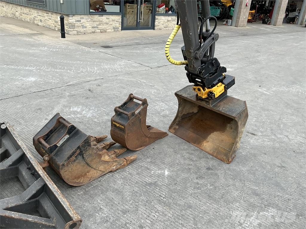 Volvo ECR27D C/W Engocon Tiltrotator Digger (ST27823) Bandgrävare
