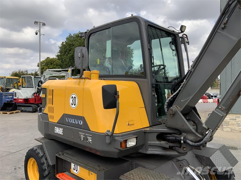 Volvo EW60E Wheeled Digger (ST27528) ماكينات زراعية - غير ذلك