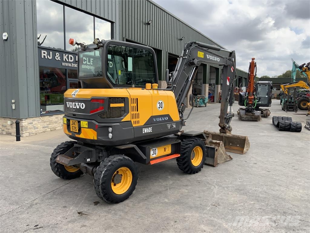 Volvo EW60E Wheeled Digger (ST27528) ماكينات زراعية - غير ذلك