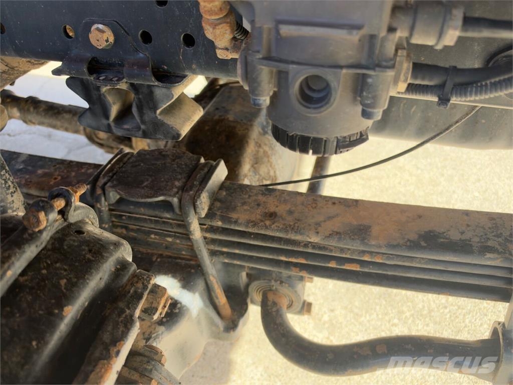 MAN tga 33.390 Camion benne