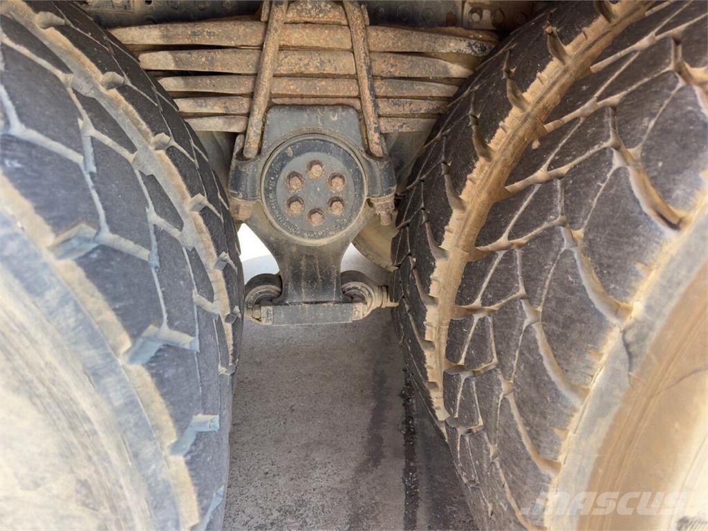 MAN TGA 33.430 Liftdumper biler