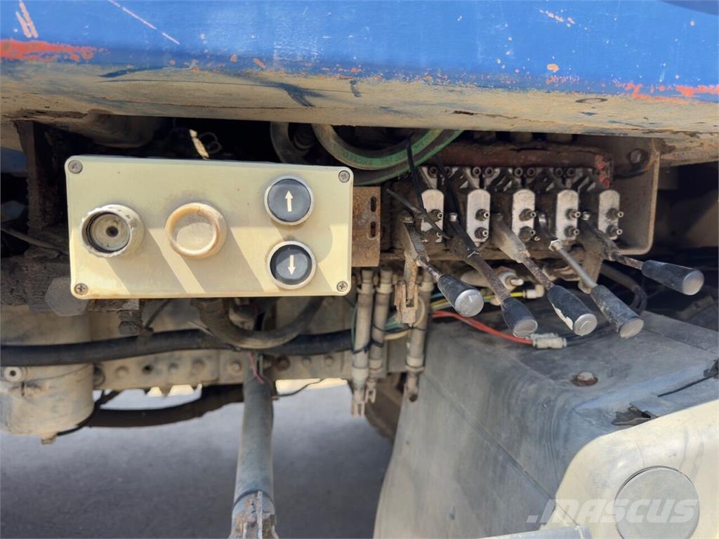 MAN TGA 33.430 Liftdumper biler