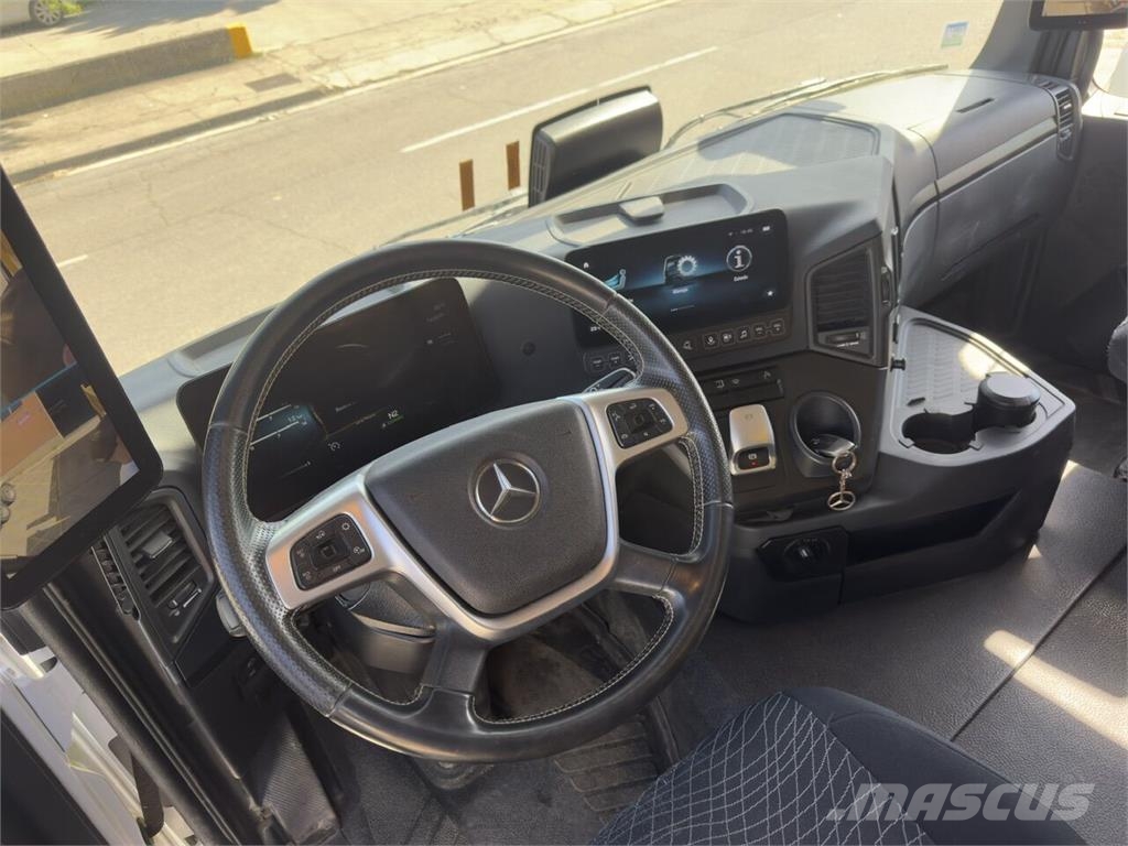 Mercedes-Benz Arocs 3353 Camion ribaltabili