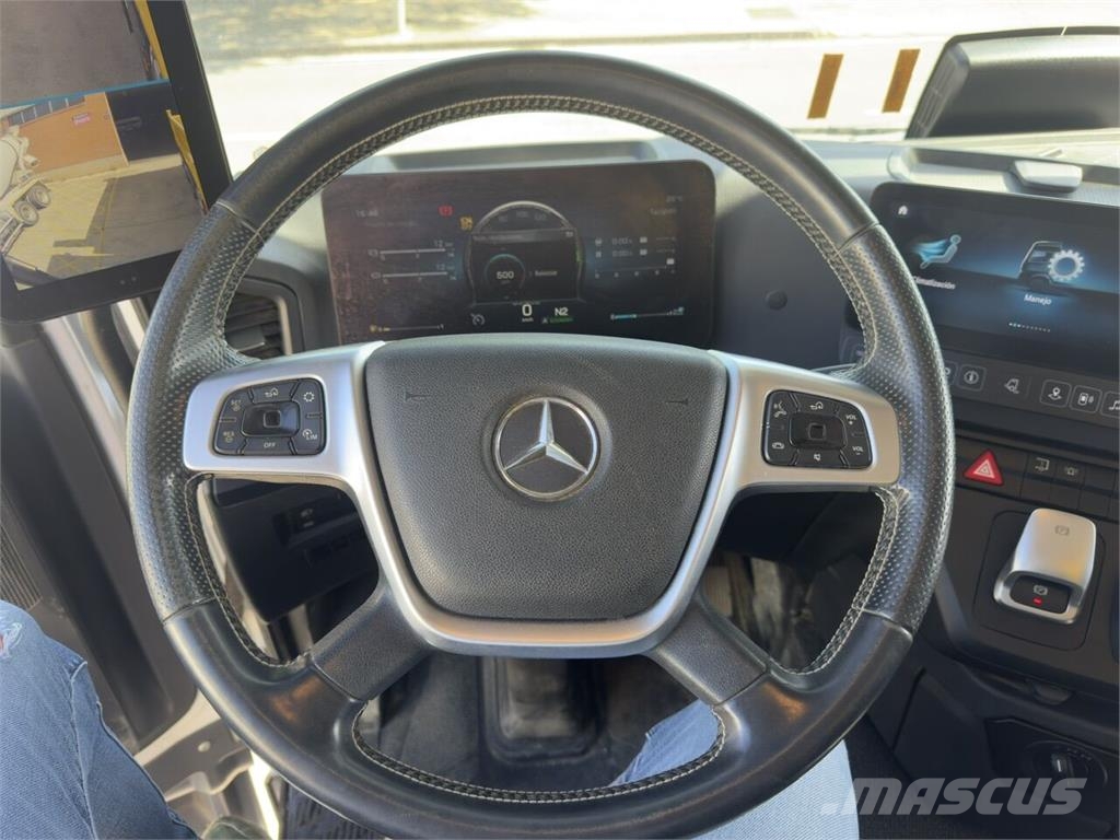Mercedes-Benz Arocs 3353 Camion ribaltabili