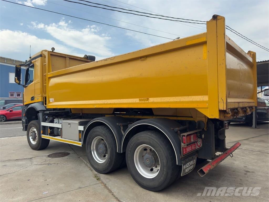 Mercedes-Benz Arocs 3545 Bañeras basculantes usadas