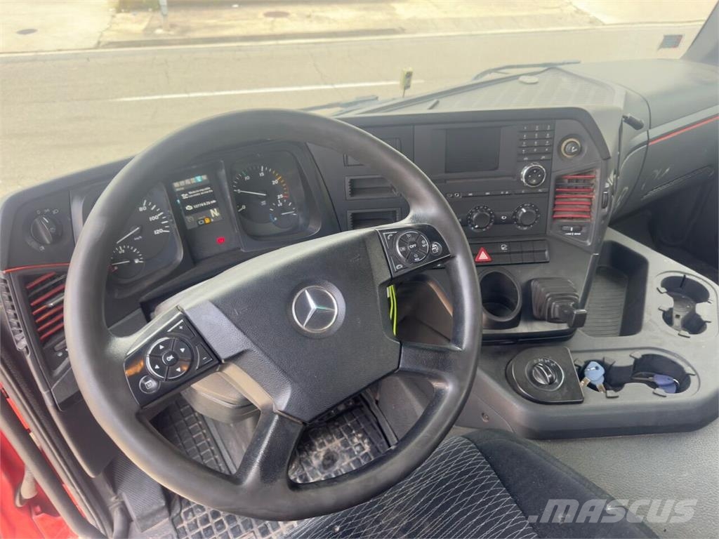 Mercedes-Benz Arocs 2145 Tegljači