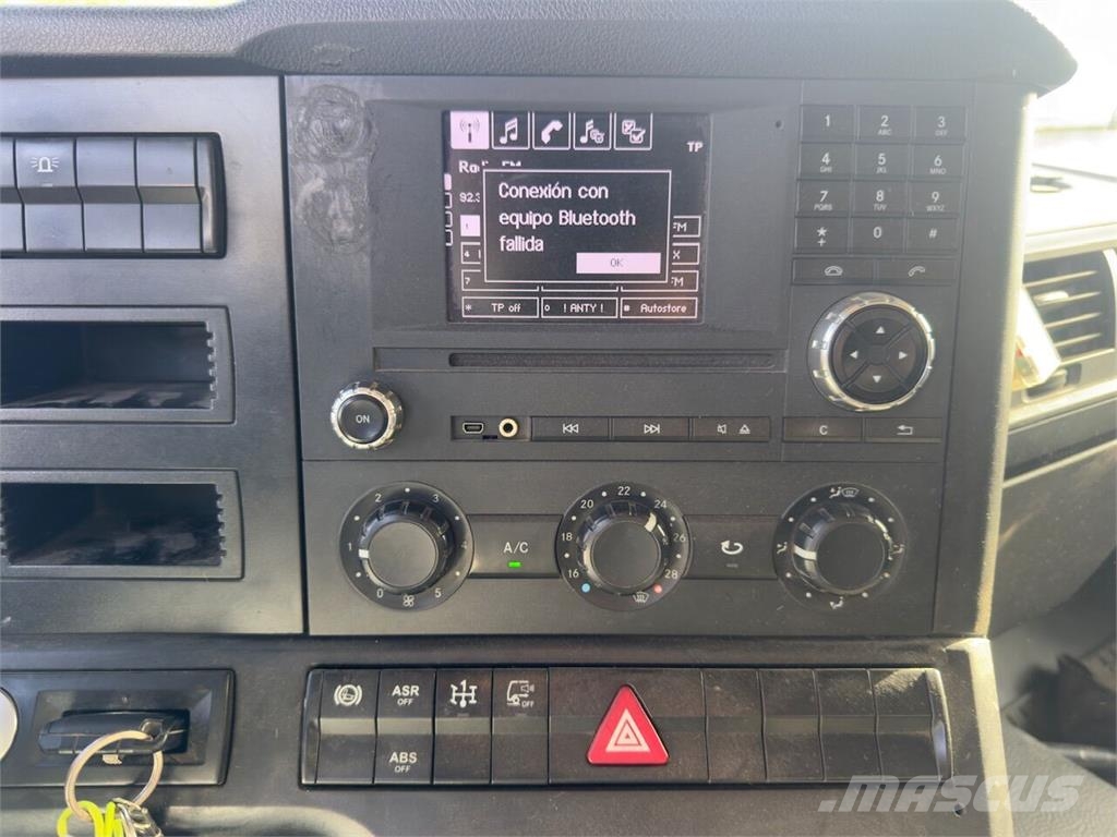 Mercedes-Benz Arocs 2145 Tracteur routier