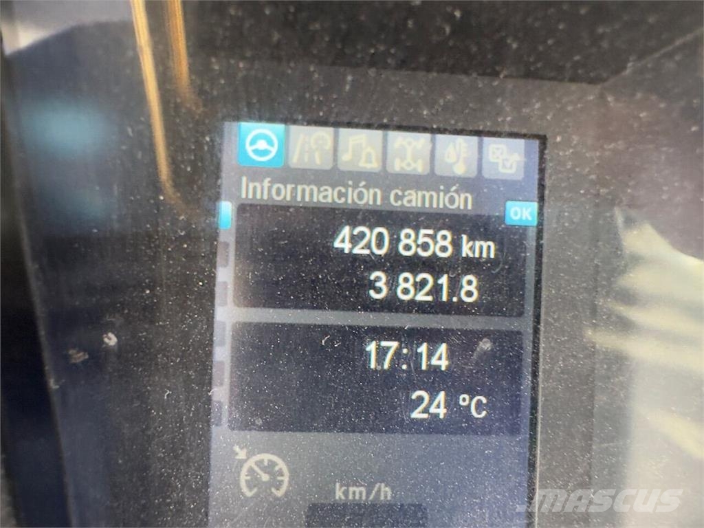 Mercedes-Benz Arocs 2145 Tracteur routier