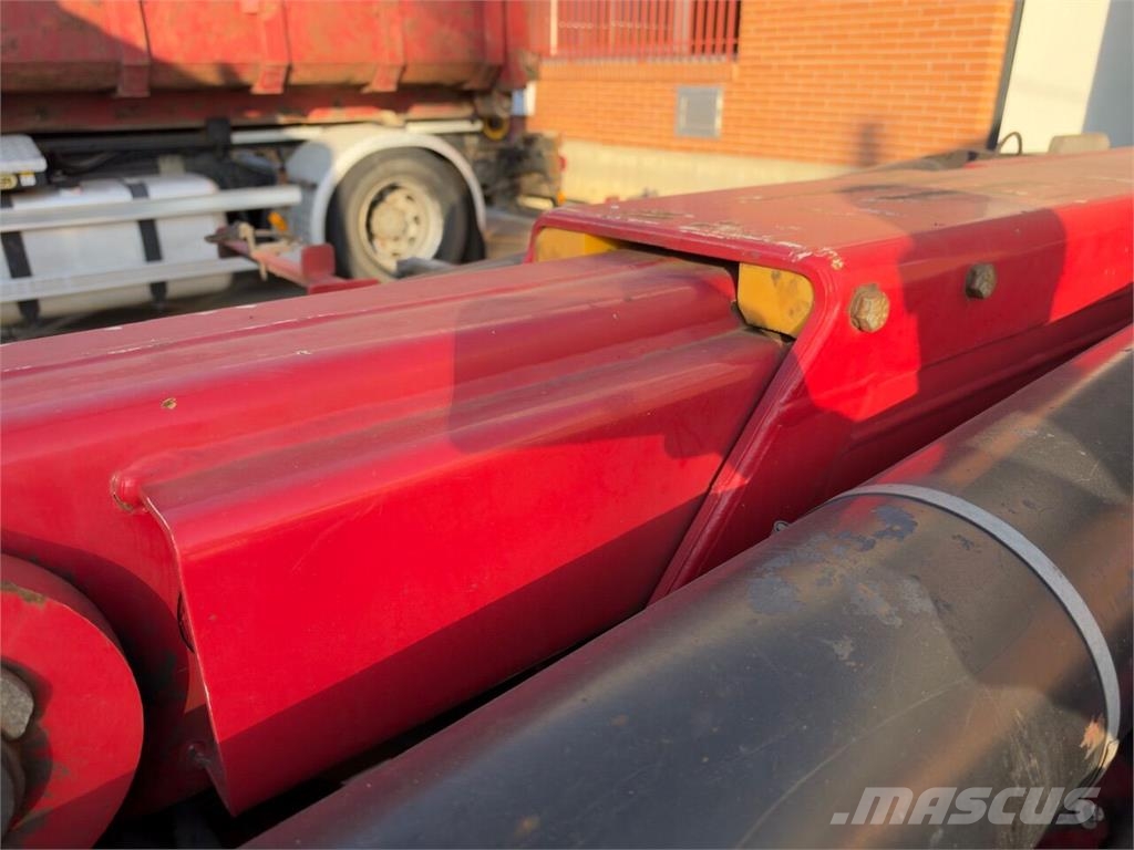 Mercedes-Benz Arocs 2643 Camion ampliroll
