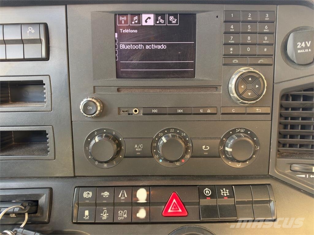 Mercedes-Benz Arocs 2643 Camion ampliroll