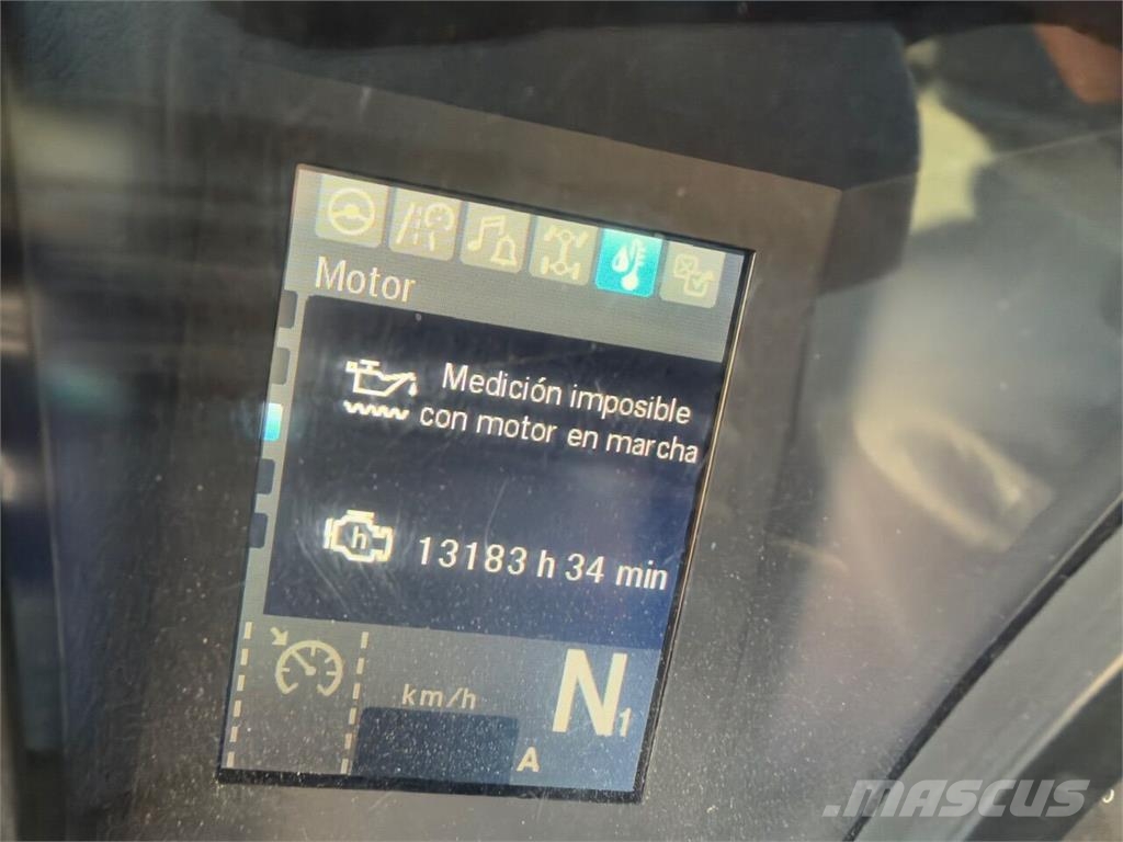 Mercedes-Benz Arocs 2643 Camion ampliroll