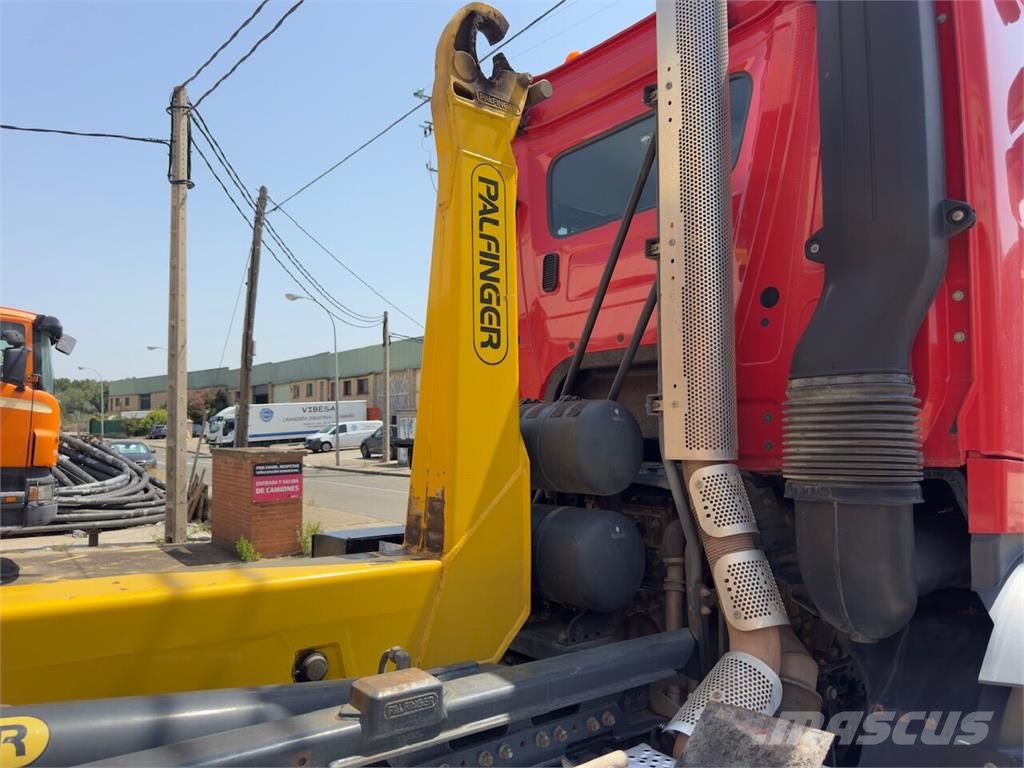 Mercedes-Benz Arocs 3353 شاحنات الرافعات الخطافية
