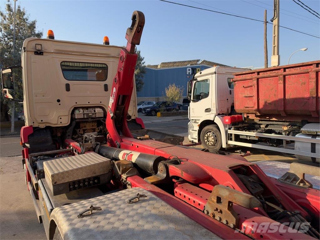 Mercedes-Benz Arocs 2643 Camion ampliroll