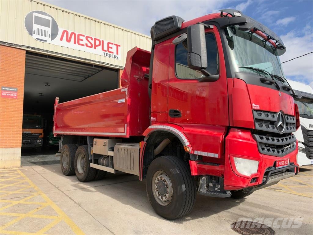 Mercedes-Benz Arocs 3336 شاحنات قلابة