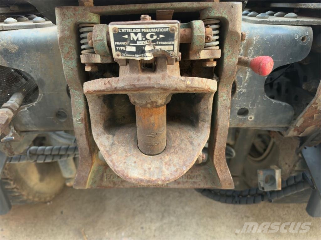 Mercedes-Benz Arocs 2640 شاحنات الرافعات الخطافية