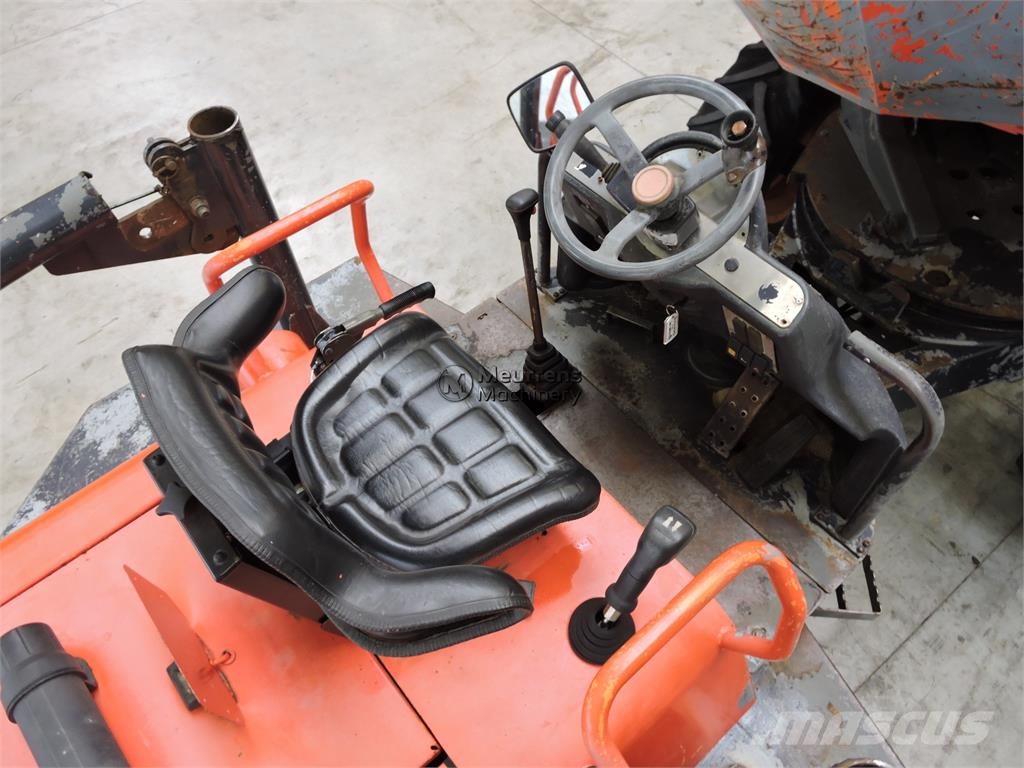 Ausa D600APG Dumper - Knickgelenk