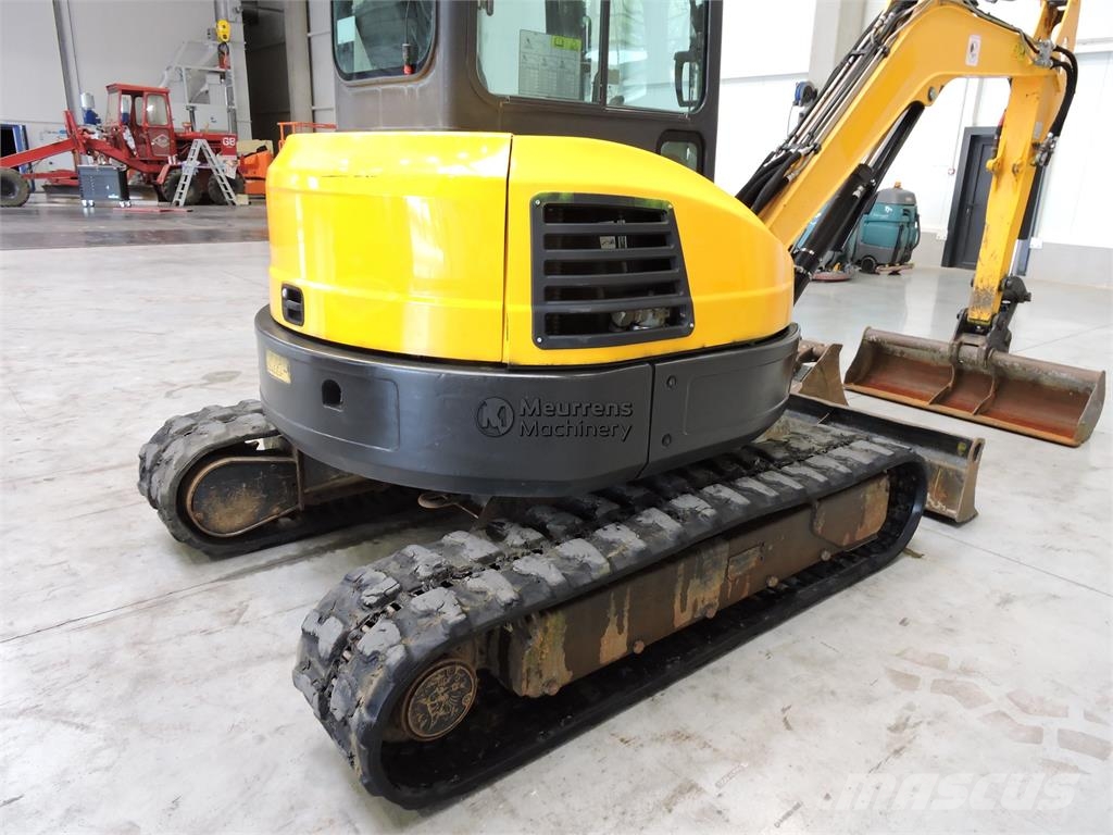 Bobcat E50 معدات البناء - غير ذلك