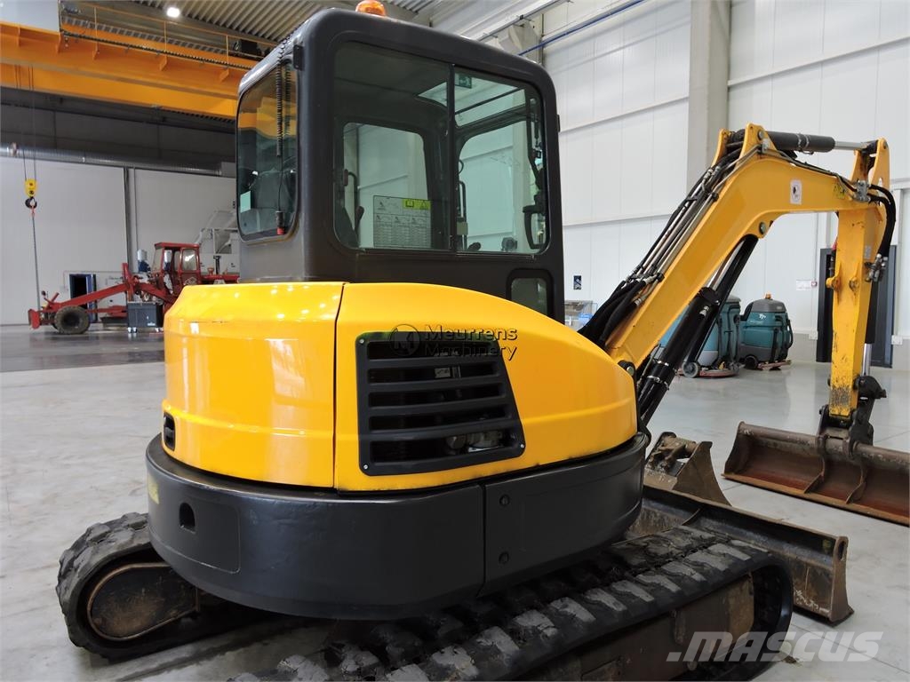 Bobcat E50 معدات البناء - غير ذلك
