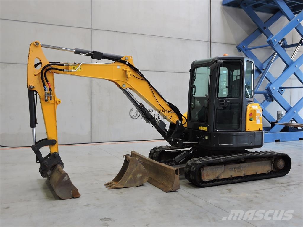 Bobcat E50 معدات البناء - غير ذلك