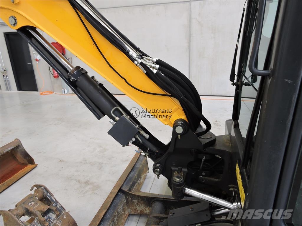 Bobcat E50 معدات البناء - غير ذلك
