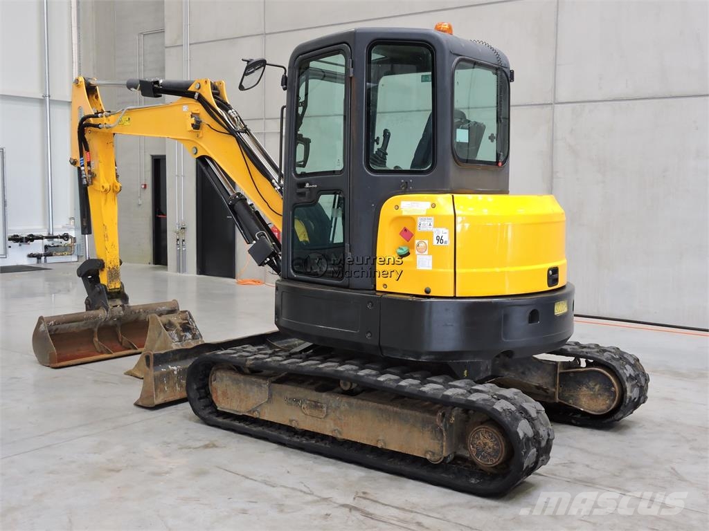 Bobcat E50 معدات البناء - غير ذلك