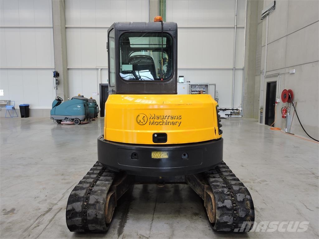 Bobcat E50 معدات البناء - غير ذلك
