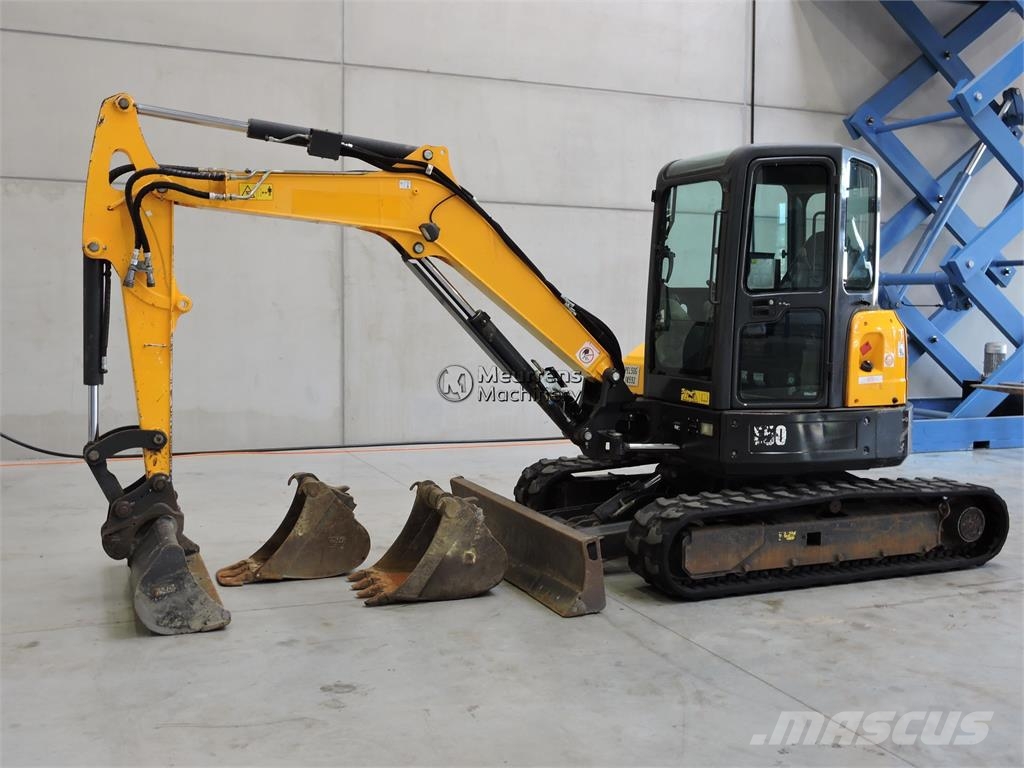 Bobcat E50 معدات البناء - غير ذلك