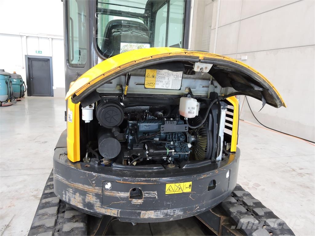 Bobcat E50 معدات البناء - غير ذلك