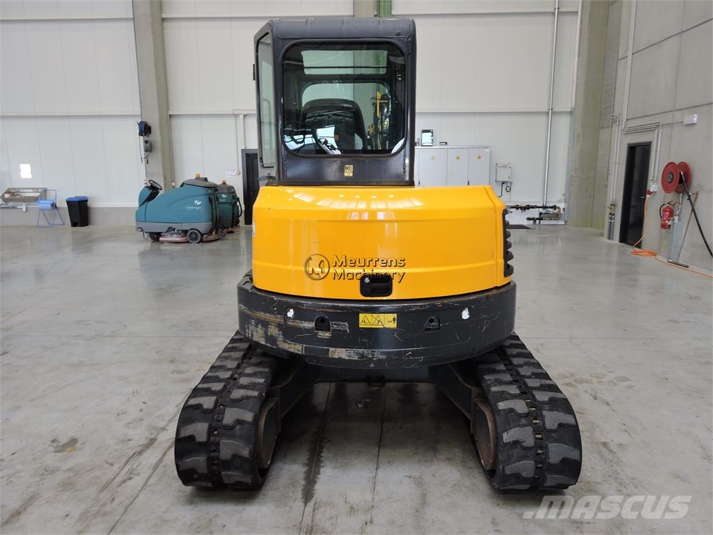 Bobcat E50 معدات البناء - غير ذلك