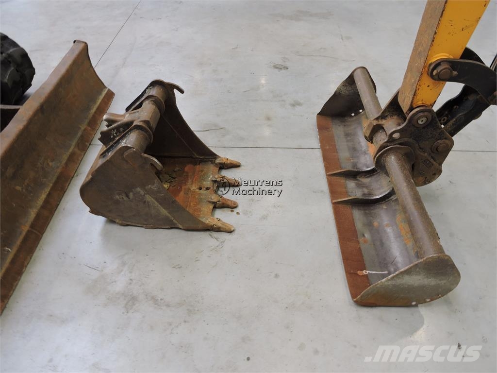 Bobcat E50 معدات البناء - غير ذلك
