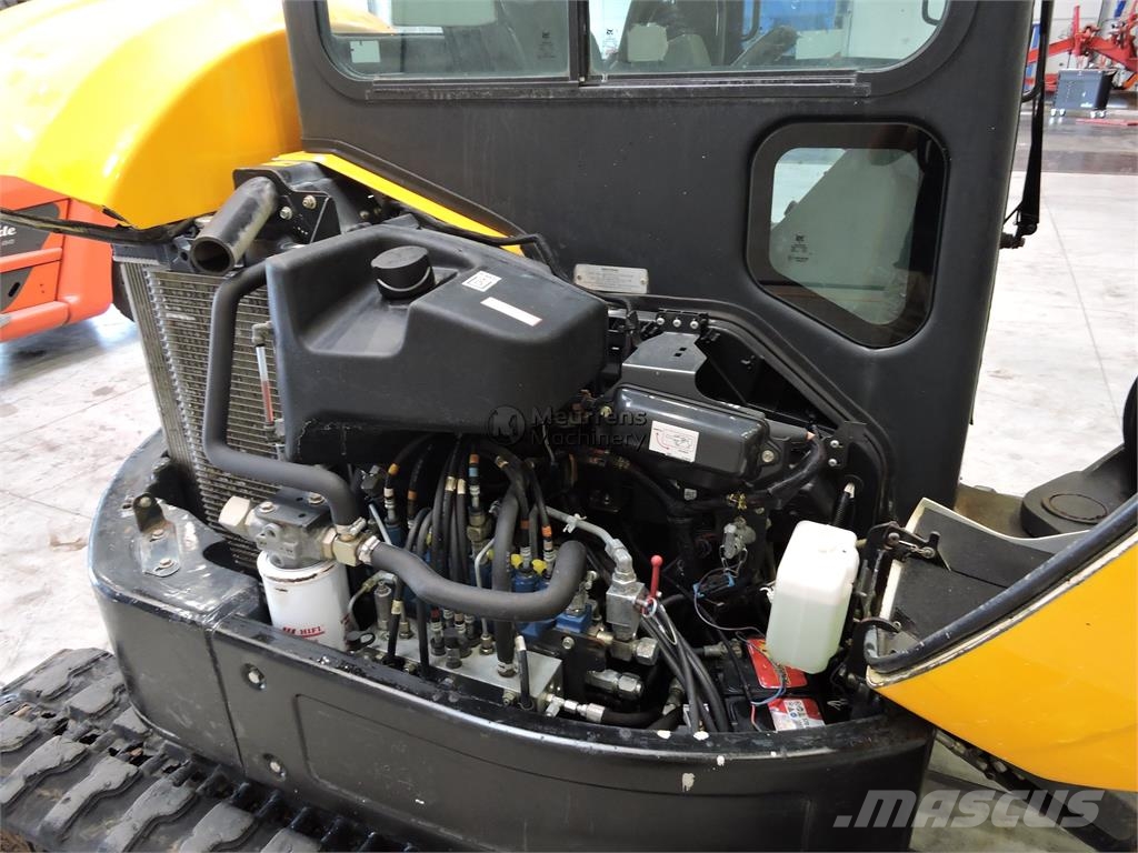 Bobcat E50 معدات البناء - غير ذلك
