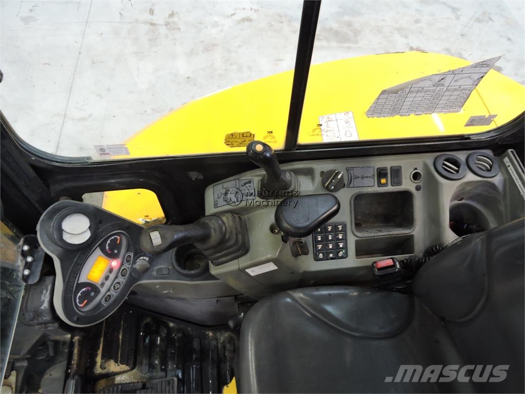 Bobcat E50 معدات البناء - غير ذلك