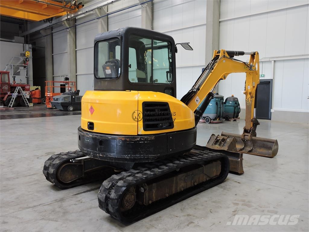 Bobcat E50 معدات البناء - غير ذلك